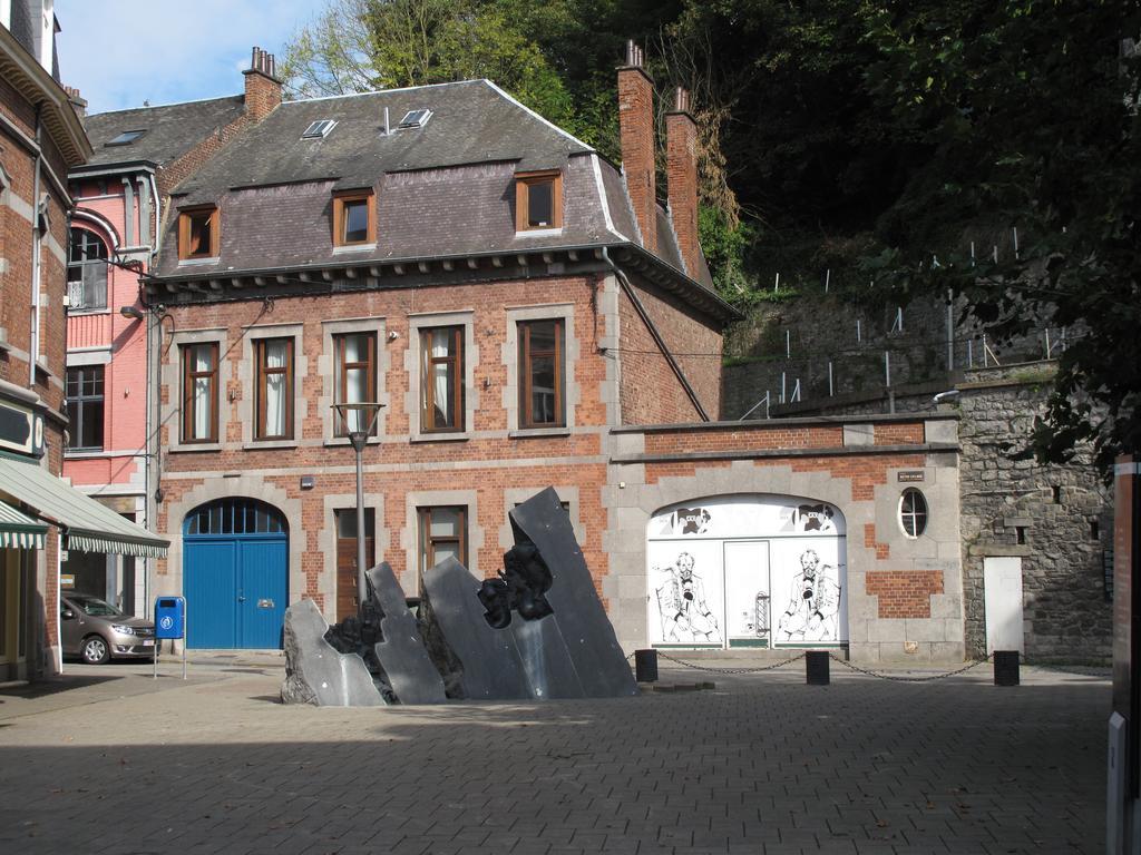 Apartment Jules & Jim Dinant Buitenkant foto